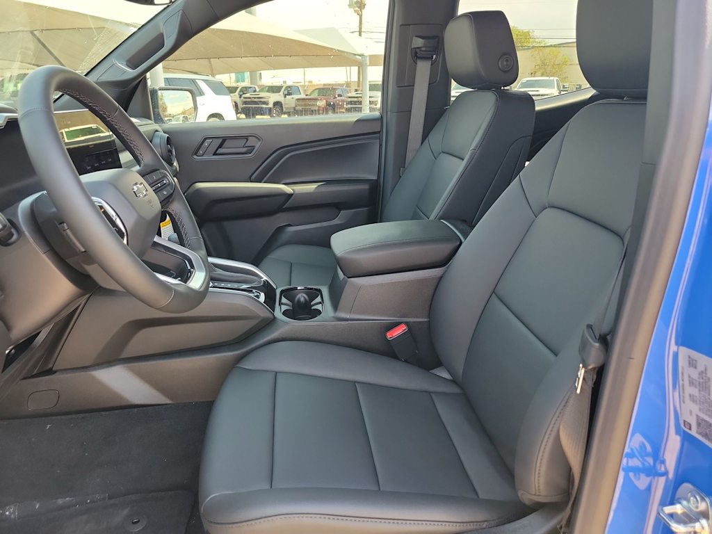 Thumbnail: 2026 Chevrolet Colorado - 10