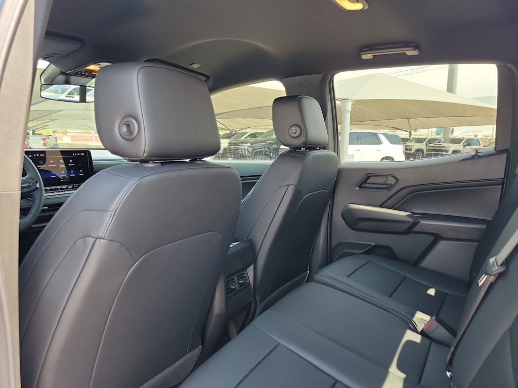 Thumbnail: 2026 Chevrolet Colorado - 11