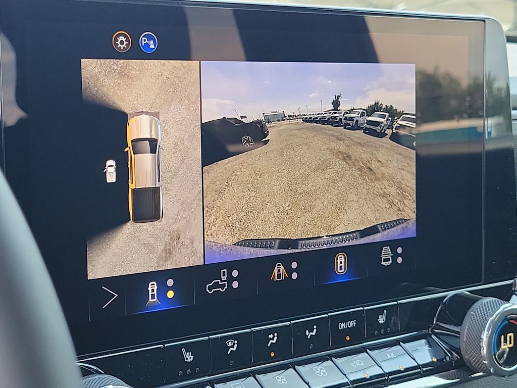 Thumbnail: 2026 Chevrolet Colorado - 13