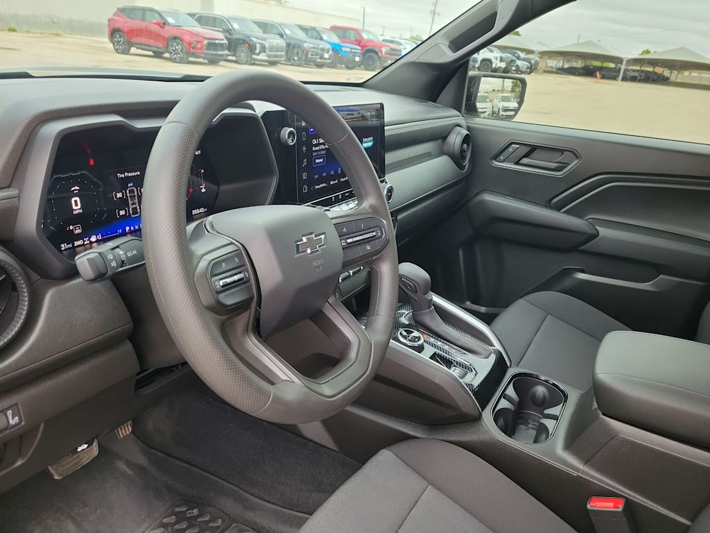 Thumbnail: 2024 Chevrolet Colorado - 2