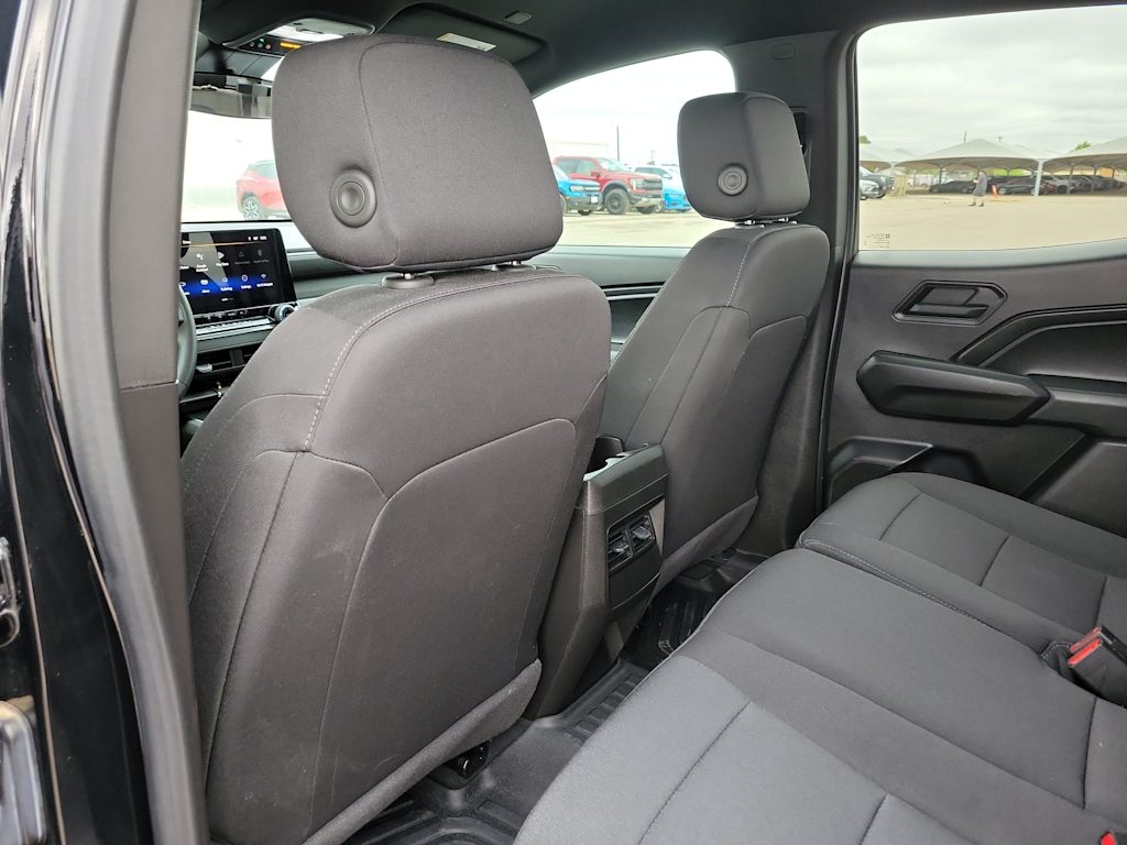 Thumbnail: 2024 Chevrolet Colorado - 12