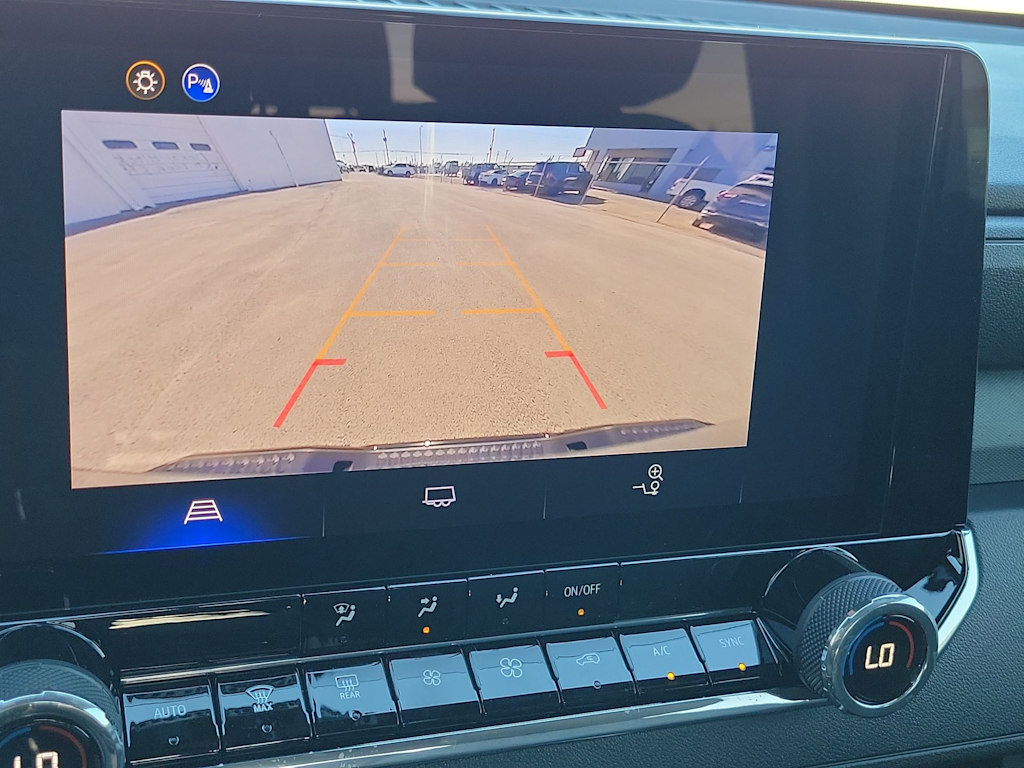 Thumbnail: 2026 Chevrolet Colorado - 15