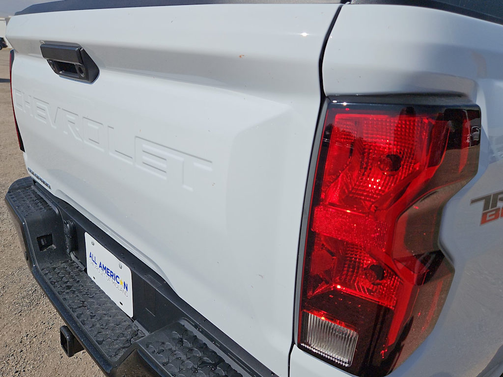 Thumbnail: 2026 Chevrolet Colorado - 25