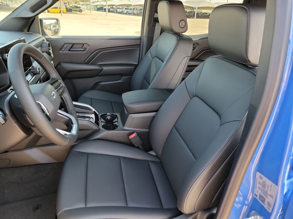 Thumbnail: 2026 Chevrolet Colorado - 11