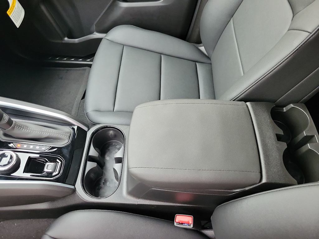 Thumbnail: 2026 Chevrolet Colorado - 26