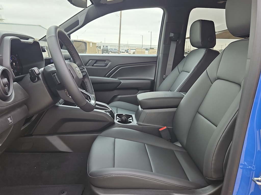 Thumbnail: 2026 Chevrolet Colorado - 11