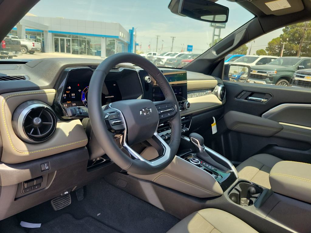 Thumbnail: 2025 Chevrolet Colorado - 2