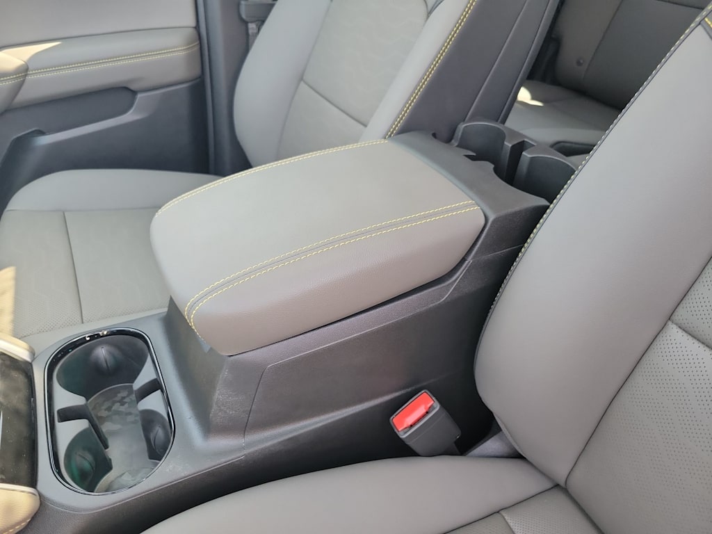 Thumbnail: 2026 Chevrolet Colorado - 29