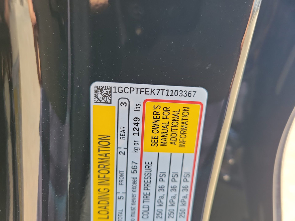 Thumbnail: 2026 Chevrolet Colorado - 19