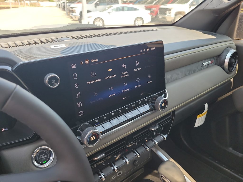 Thumbnail: 2026 Chevrolet Colorado - 15