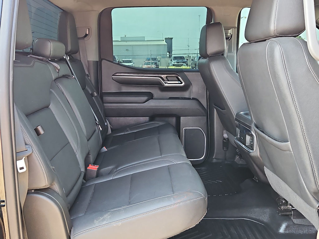Thumbnail: 2023 Chevrolet Silverado 1500 - 24