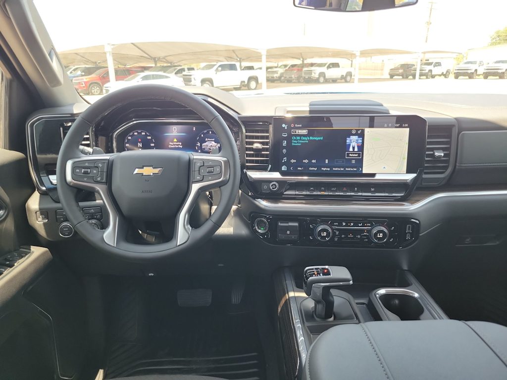 Thumbnail: 2025 Chevrolet Silverado 1500 - 10