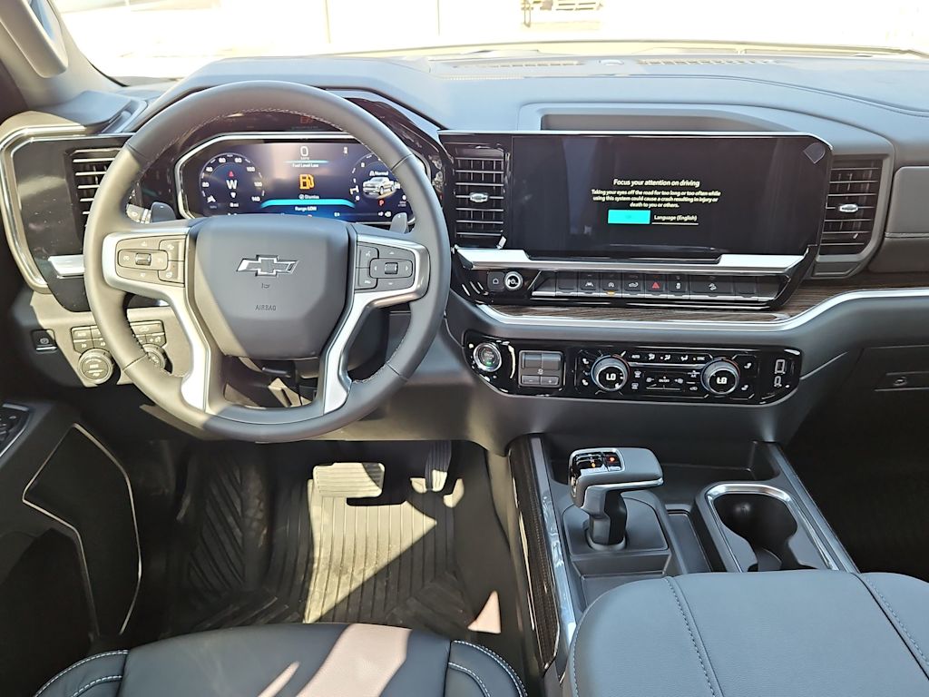 Thumbnail: 2026 Chevrolet Silverado 1500 - 10