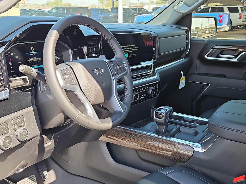 Thumbnail: 2026 Chevrolet Silverado 1500 - 2