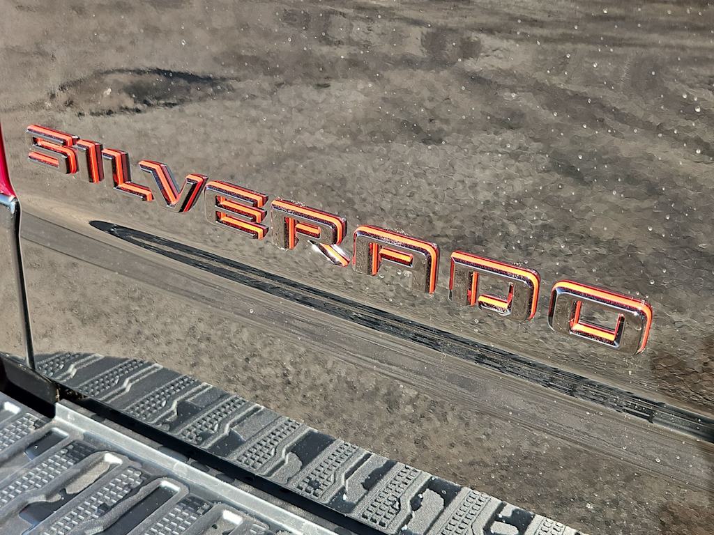Thumbnail: 2026 Chevrolet Silverado 1500 - 7