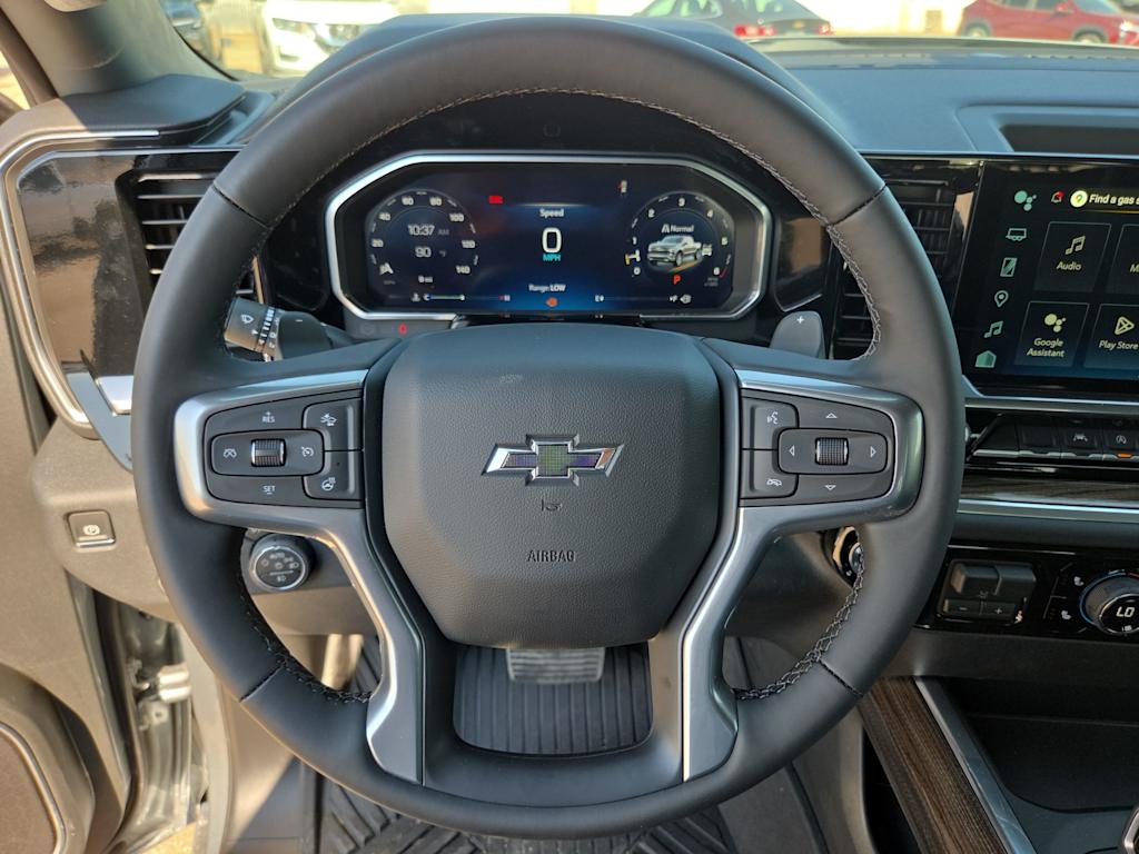 Thumbnail: 2026 Chevrolet Silverado 1500 - 14