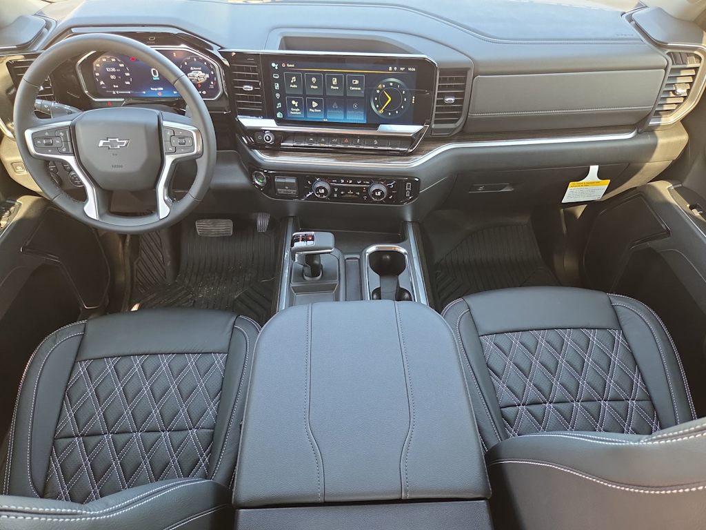 Thumbnail: 2026 Chevrolet Silverado 1500 - 10