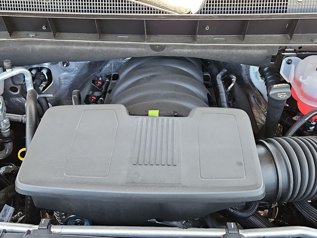 Thumbnail: 2026 Chevrolet Silverado 1500 - 9