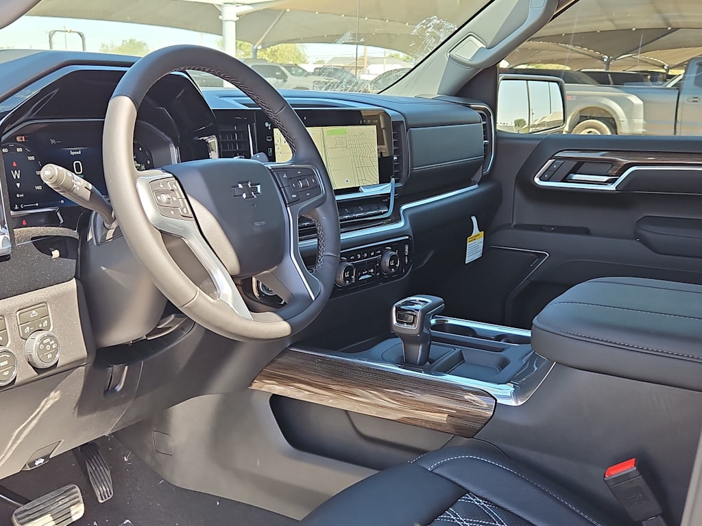 Thumbnail: 2026 Chevrolet Silverado 1500 - 2