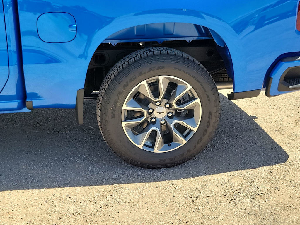 Thumbnail: 2025 Chevrolet Silverado 1500 - 8