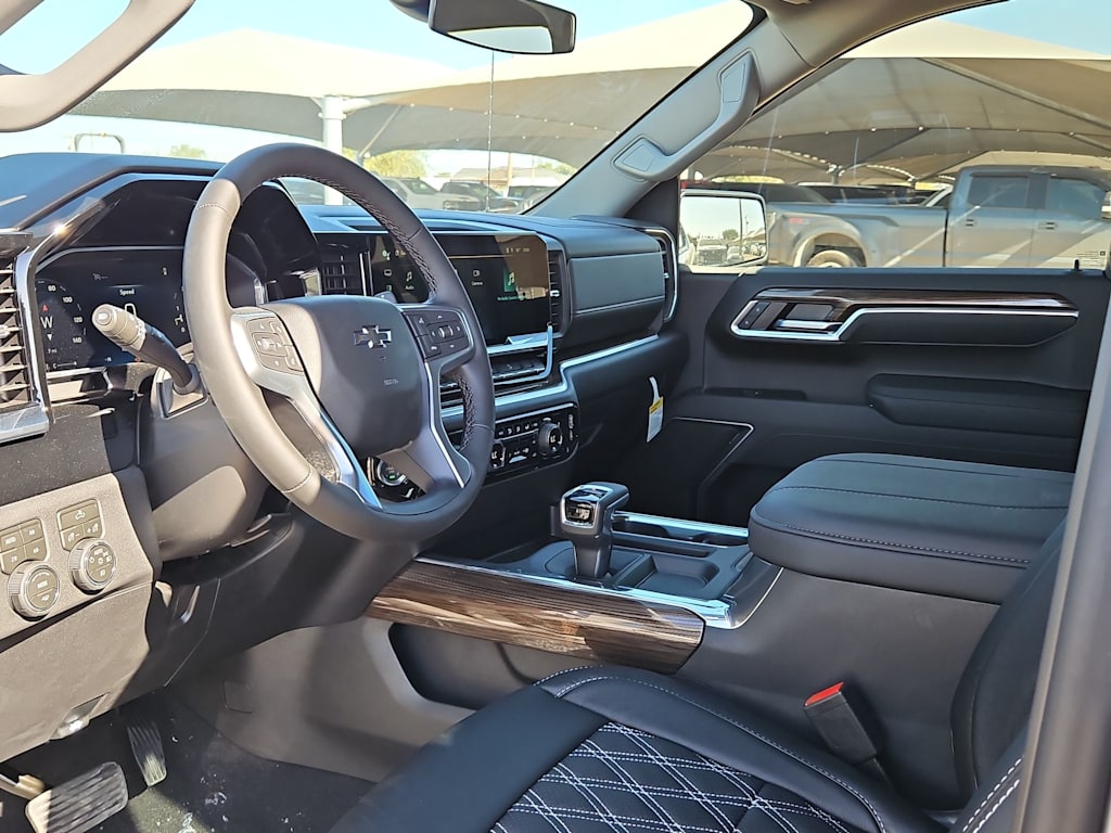 Thumbnail: 2026 Chevrolet Silverado 1500 - 2
