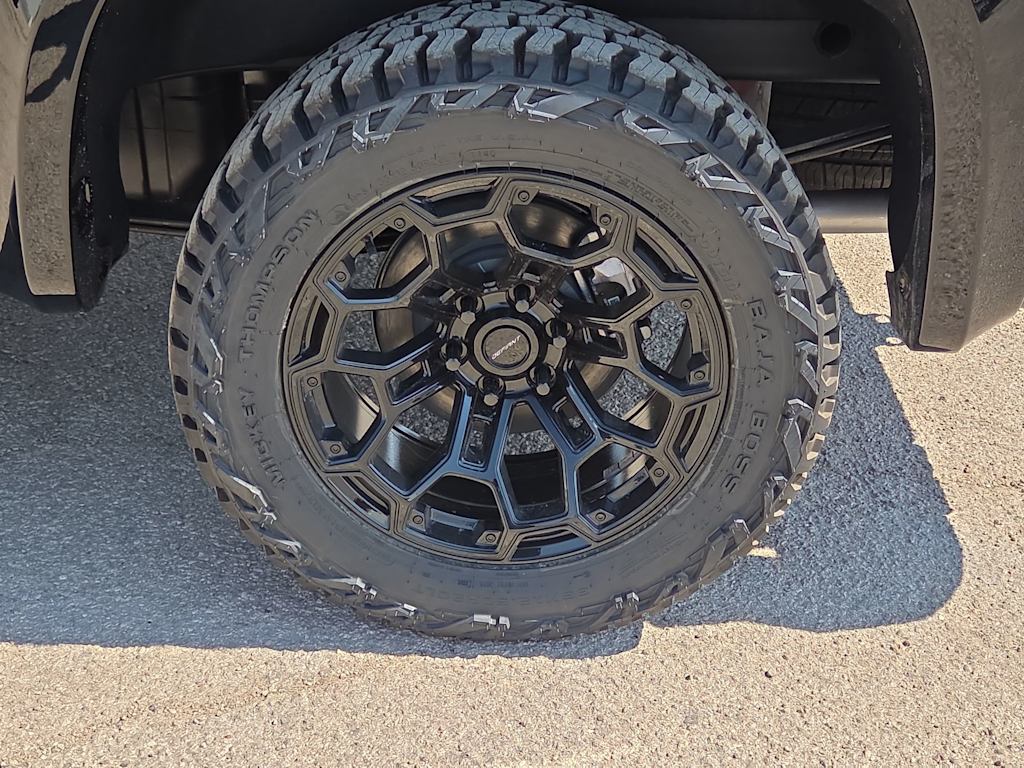 Thumbnail: 2026 Chevrolet Silverado 1500 - 8