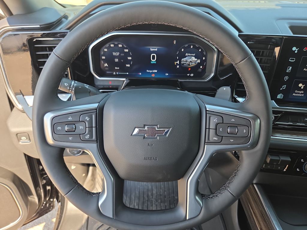 Thumbnail: 2026 Chevrolet Silverado 1500 - 14