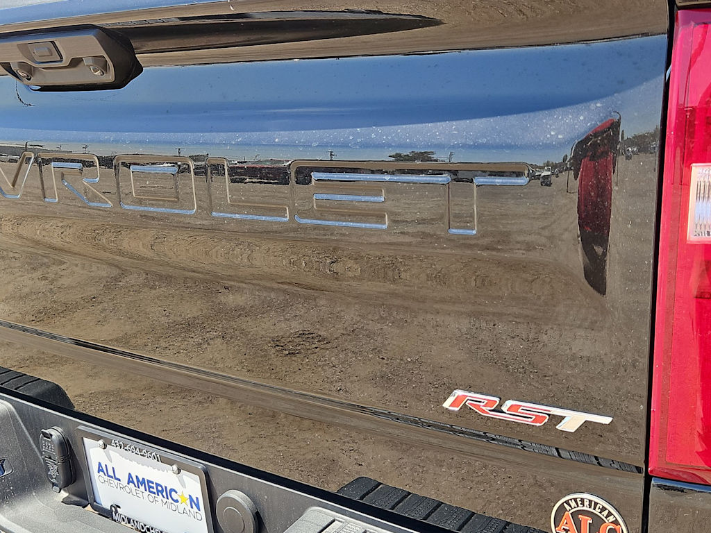 Thumbnail: 2026 Chevrolet Silverado 1500 - 24