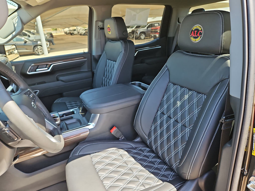 Thumbnail: 2026 Chevrolet Silverado 1500 - 23