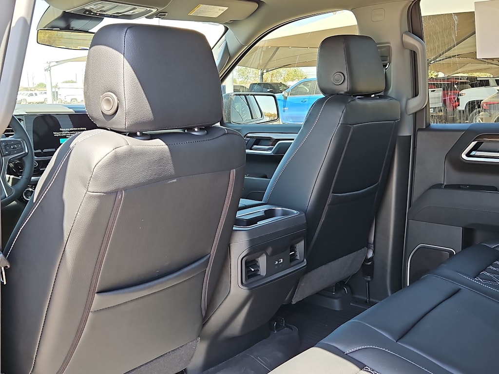 Thumbnail: 2026 Chevrolet Silverado 1500 - 13