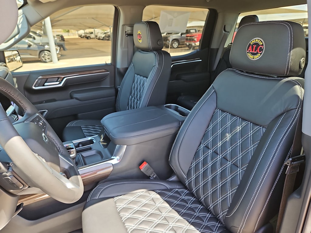 Thumbnail: 2026 Chevrolet Silverado 1500 - 11