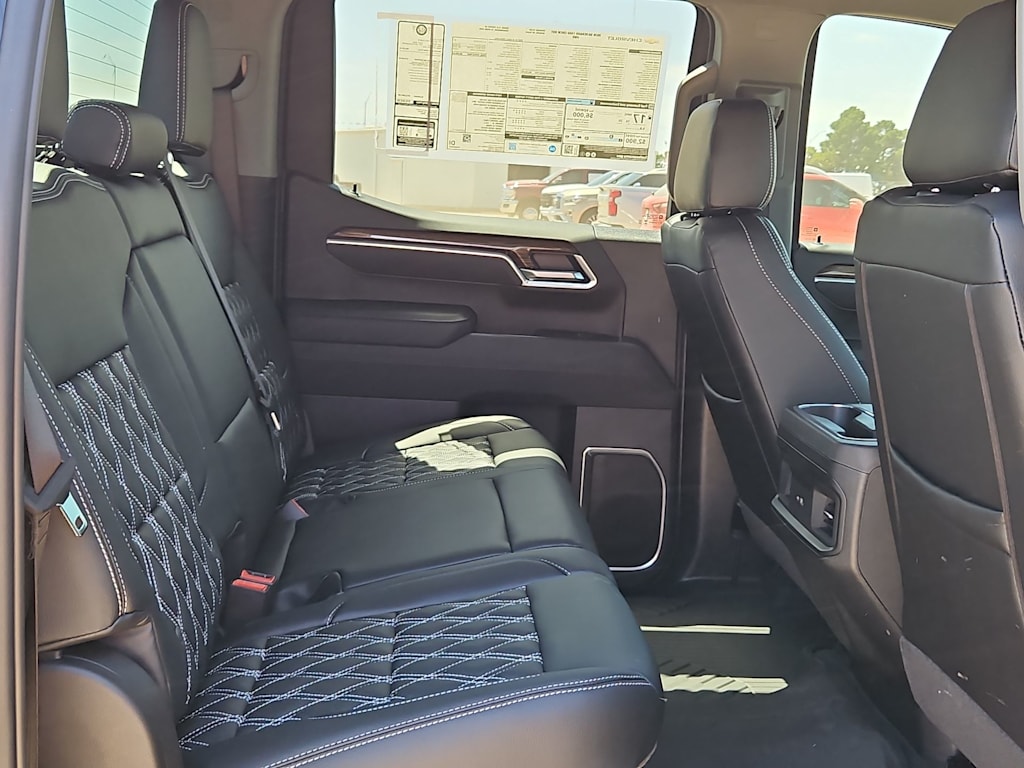 Thumbnail: 2026 Chevrolet Silverado 1500 - 22