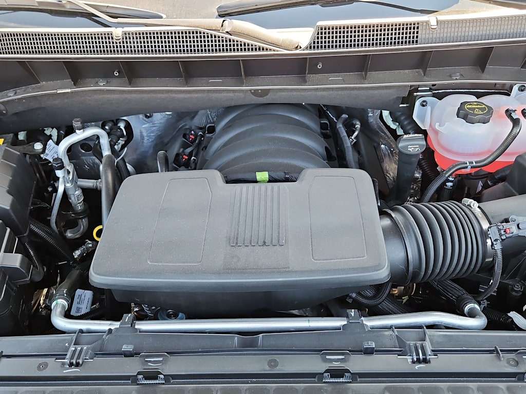 Thumbnail: 2026 Chevrolet Silverado 1500 - 9