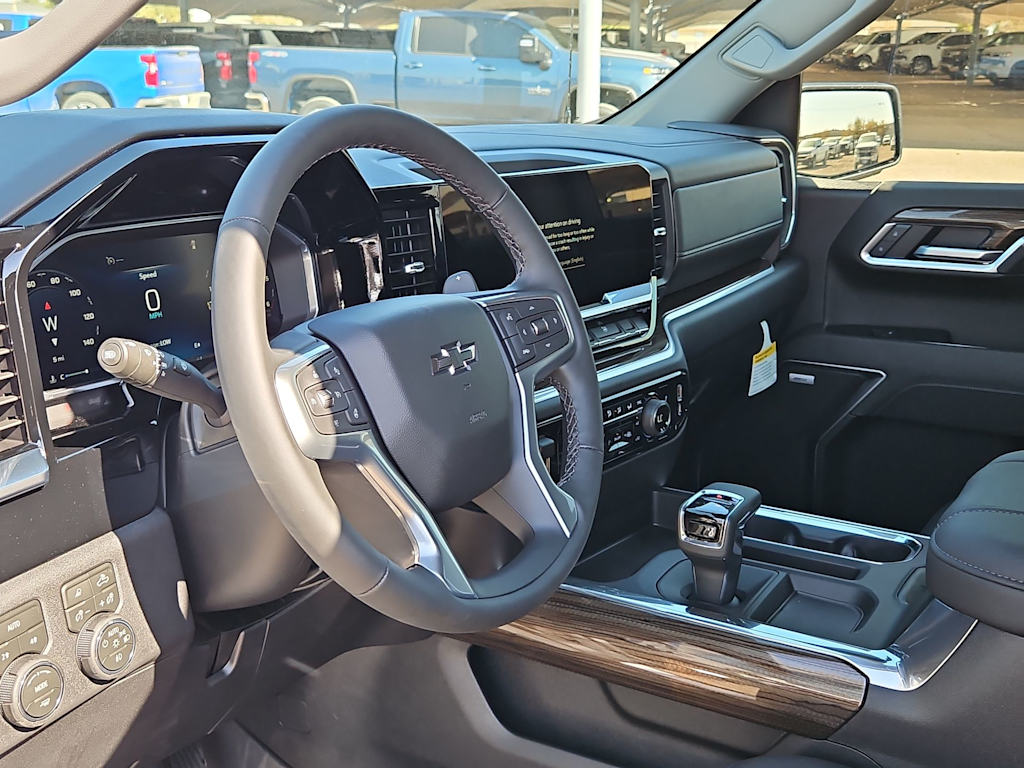 Thumbnail: 2026 Chevrolet Silverado 1500 - 2