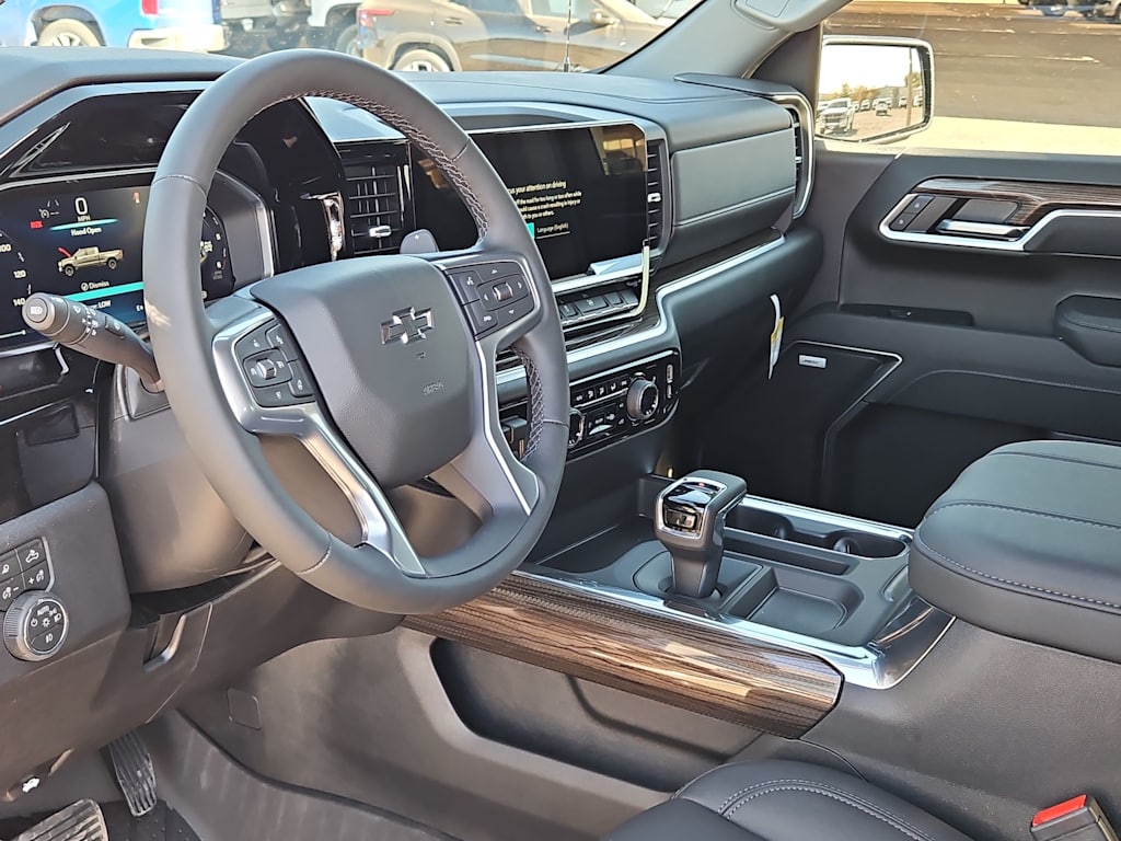 Thumbnail: 2026 Chevrolet Silverado 1500 - 2