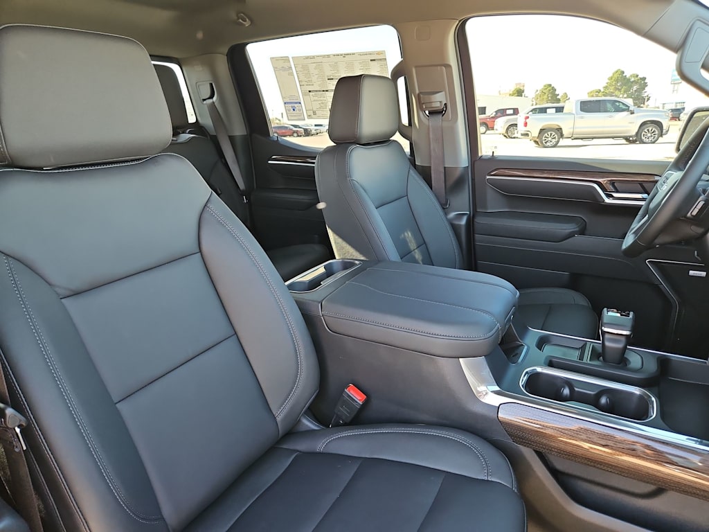 Thumbnail: 2026 Chevrolet Silverado 1500 - 24