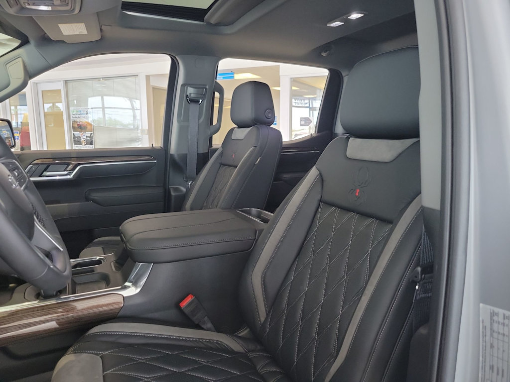 Thumbnail: 2025 Chevrolet Silverado 1500 - 11