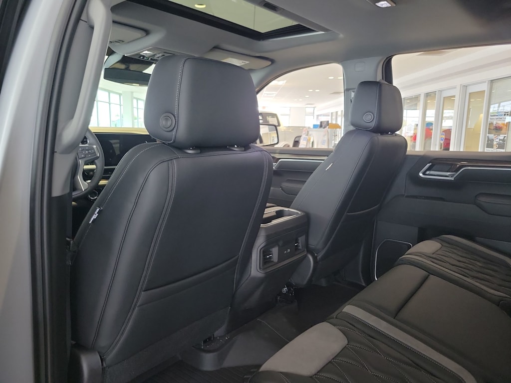 Thumbnail: 2025 Chevrolet Silverado 1500 - 13