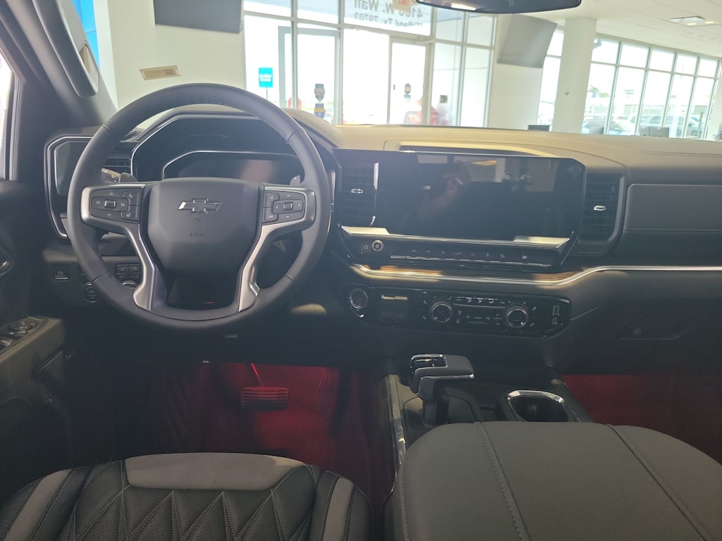 Thumbnail: 2025 Chevrolet Silverado 1500 - 10