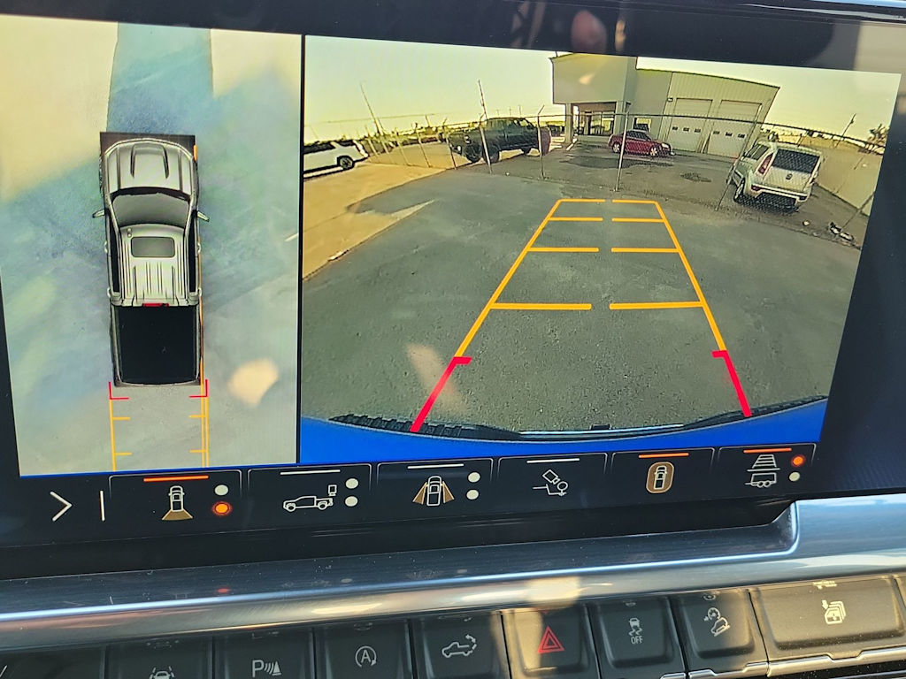 Thumbnail: 2025 Chevrolet Silverado 1500 - 15