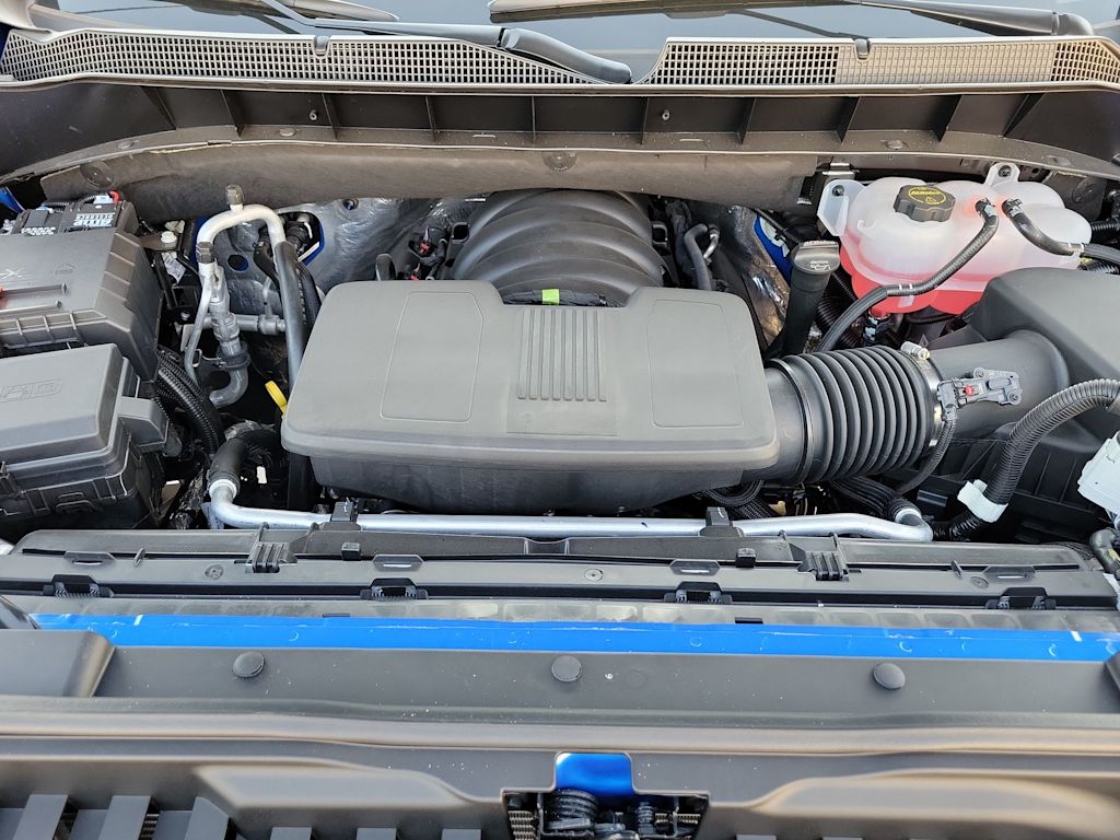 Thumbnail: 2025 Chevrolet Silverado 1500 - 9