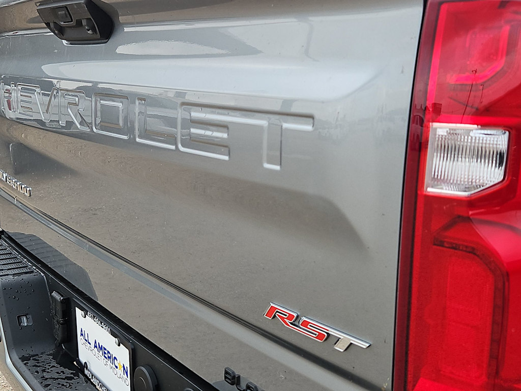 Thumbnail: 2026 Chevrolet Silverado 1500 - 25