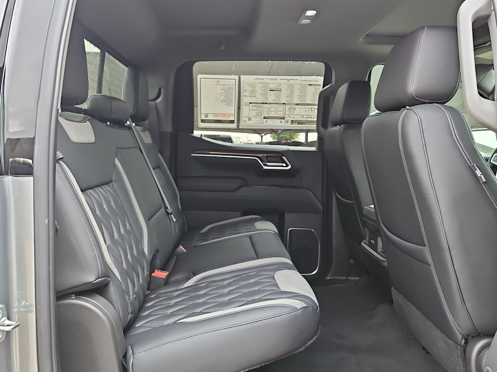 Thumbnail: 2026 Chevrolet Silverado 1500 - 23