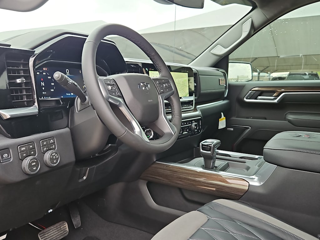 Thumbnail: 2026 Chevrolet Silverado 1500 - 2