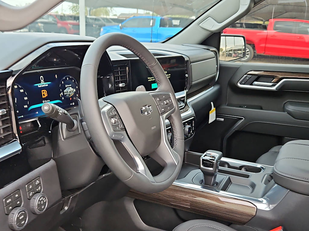 Thumbnail: 2026 Chevrolet Silverado 1500 - 2