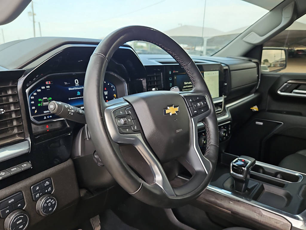 Thumbnail: 2025 Chevrolet Silverado 1500 - 2