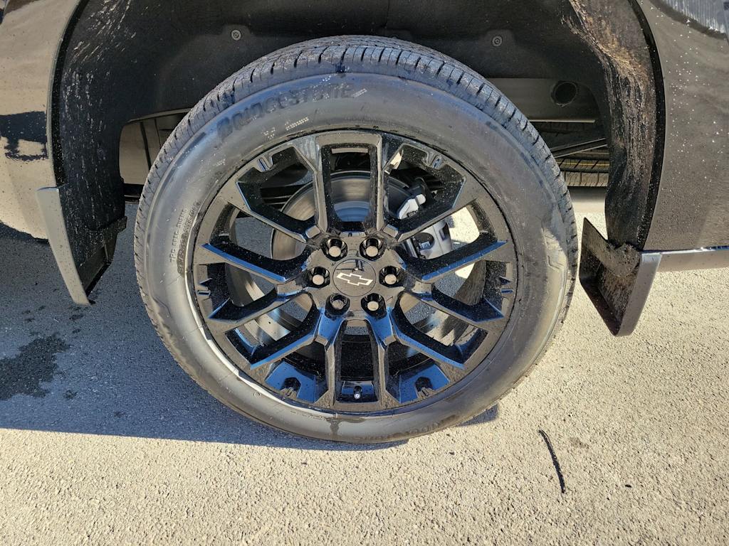 Thumbnail: 2026 Chevrolet Silverado 1500 - 7