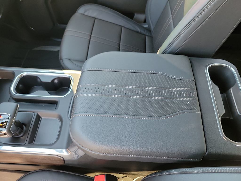 Thumbnail: 2026 Chevrolet Silverado 1500 - 27