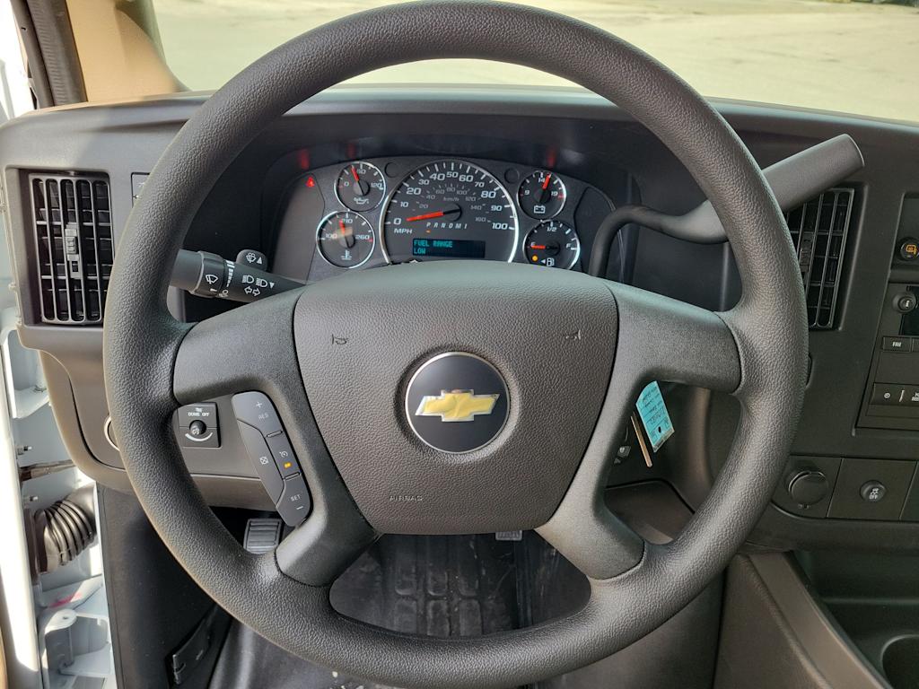 Thumbnail: 2026 Chevrolet Express - 14