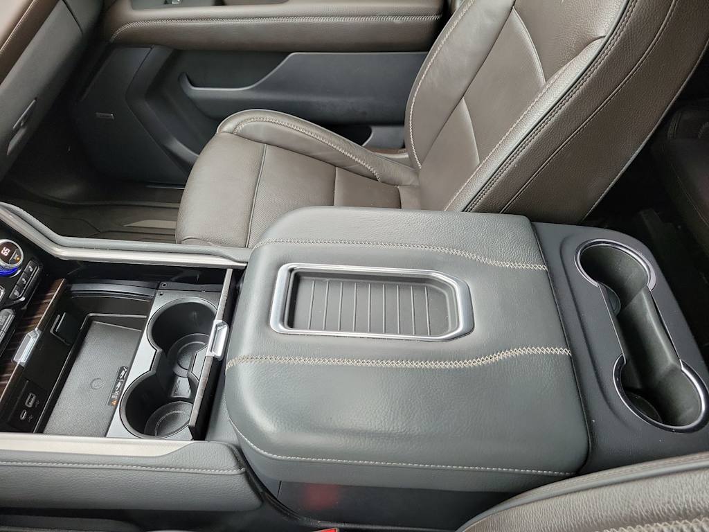 Thumbnail: 2022 GMC Yukon XL - 16